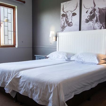 Edward Charles Manor Hotel Mossel Bay Exterior photo