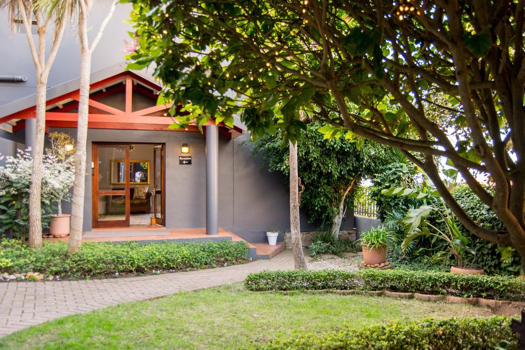 Edward Charles Manor Hotel Mossel Bay Exterior photo