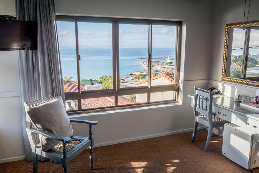 Edward Charles Manor Hotel Mossel Bay Exterior photo