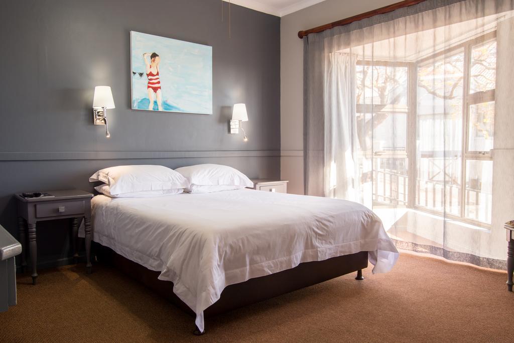 Edward Charles Manor Hotel Mossel Bay Exterior photo